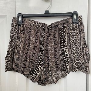 American Eagle Loose Fit Shorts